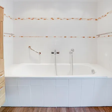 Apartamento Meer, Wald & Wellness Mit Privater Sauna Heringsdorf (Usedom)